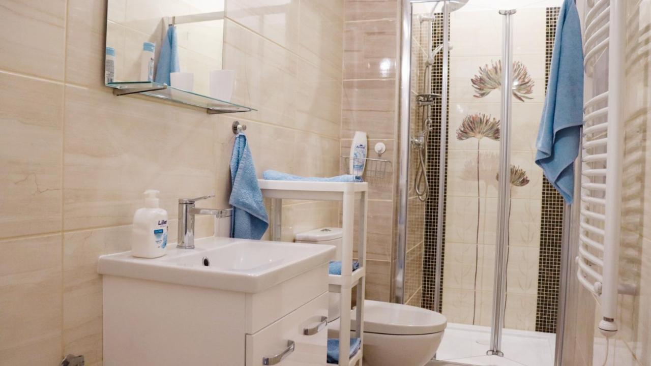 Apartman - Cafe Princ Pod Hradem Wifi, Klima Šternberk Exterior foto